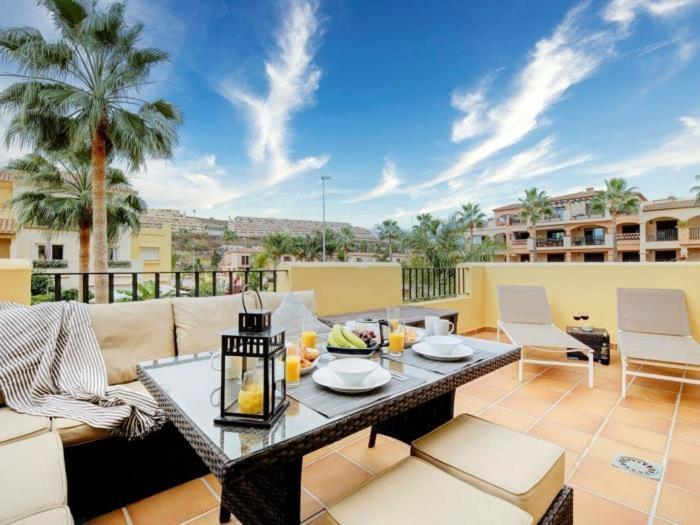 Apartment 15 Noria Azul Sunny Apartment, Terrace, Pool, Wifi!